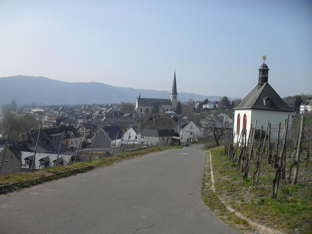 Kröv Hotel Reichsschenke Zum Ritter Gotz "Garni" מראה חיצוני תמונה
