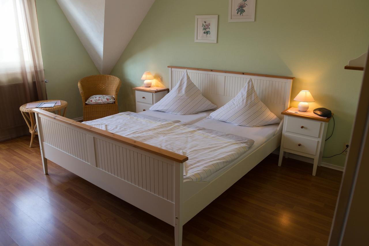 Kröv Hotel Reichsschenke Zum Ritter Gotz "Garni" מראה חיצוני תמונה